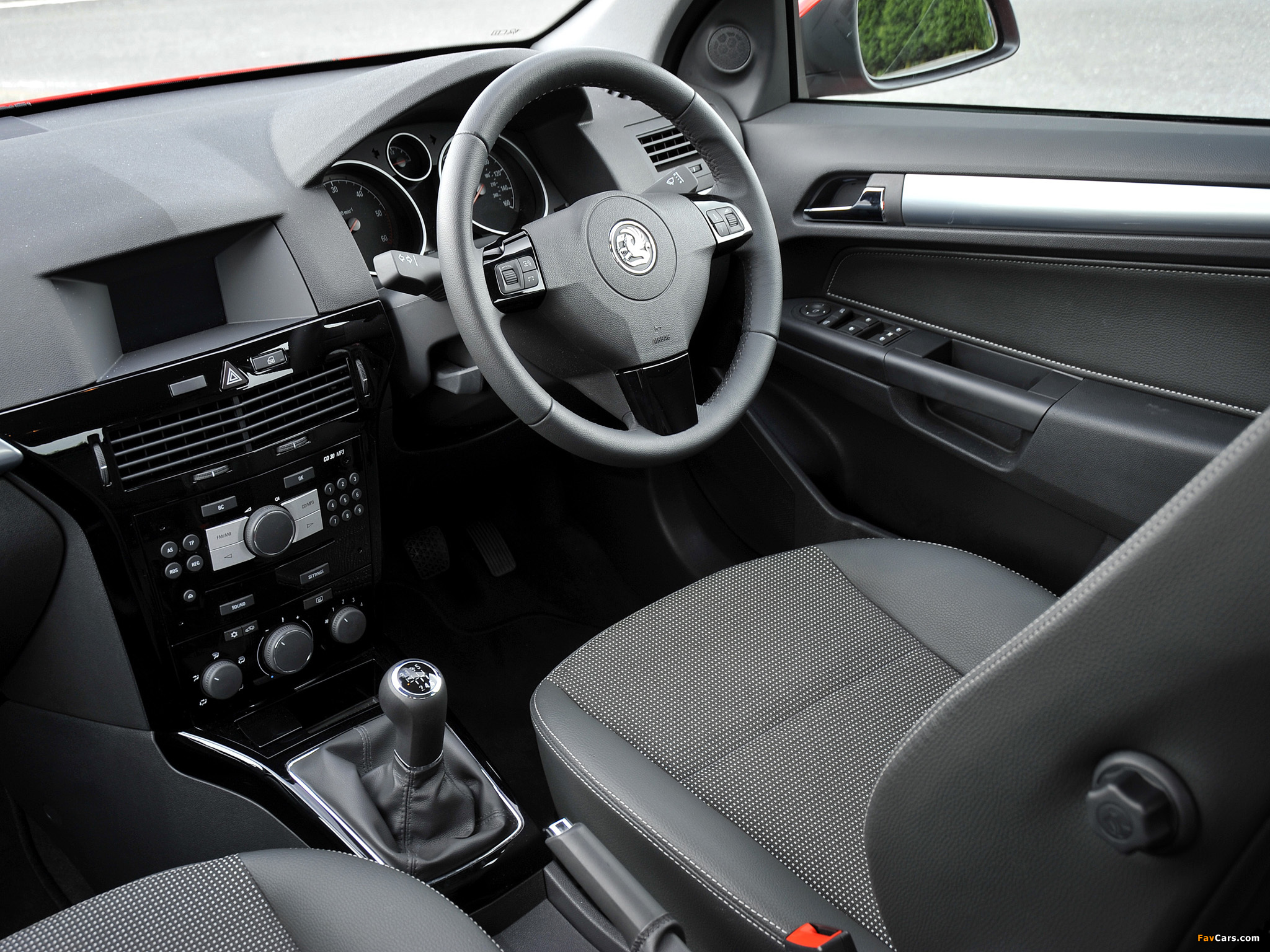 Vauxhall Astra ecoFLEX 5-door 2008–09 photos (2048 x 1536)