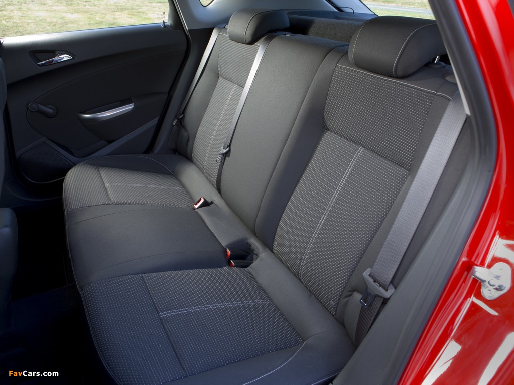 Vauxhall Astra Turbo 2009–12 photos (1024 x 768)