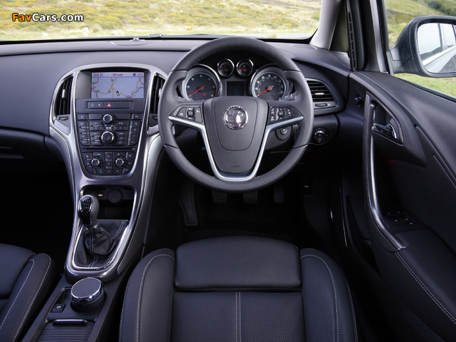 Vauxhall Astra 2009–12 photos (640 x 480)