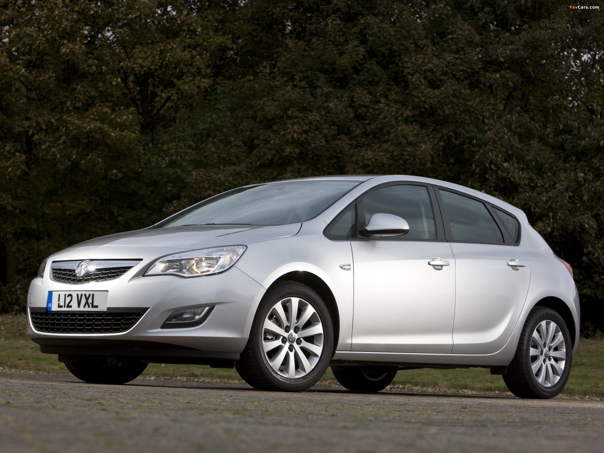 Vauxhall Astra 2009–12 wallpapers (2048 x 1536)