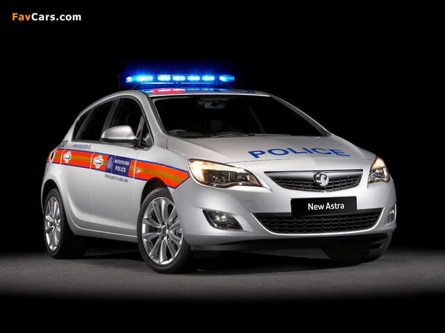 Vauxhall Astra Police 2010–12 images (640 x 480)