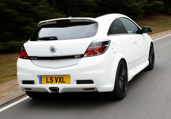 Vauxhall Astra VXR Arctic Special 2010 images