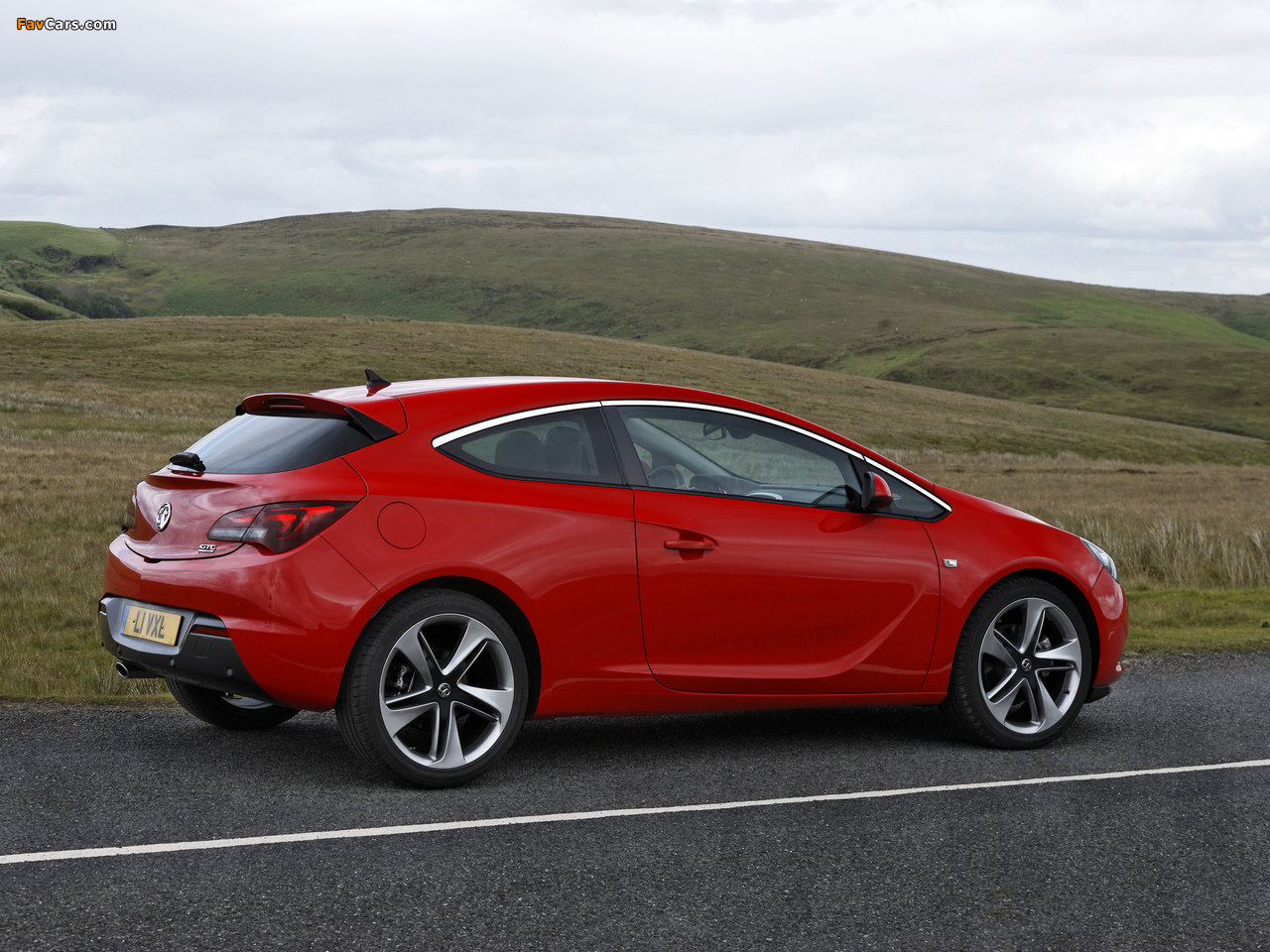 Vauxhall Astra GTC 2011 images (1280 x 960)