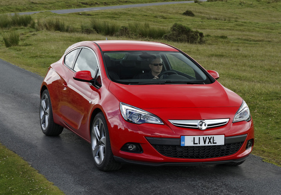 Vauxhall Astra GTC 2011 pictures
