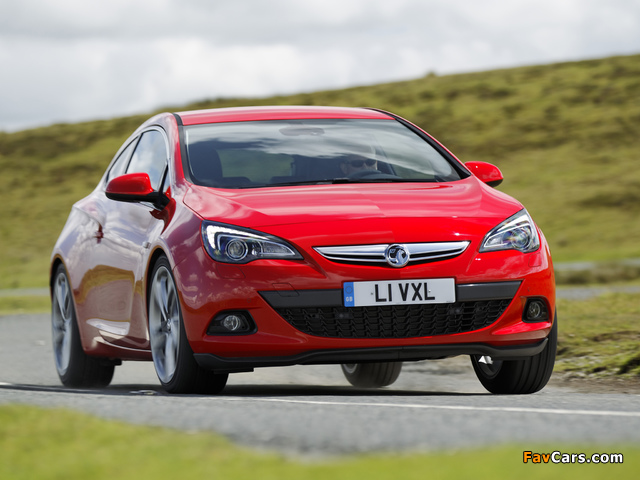 Vauxhall Astra GTC 2011 pictures (640 x 480)