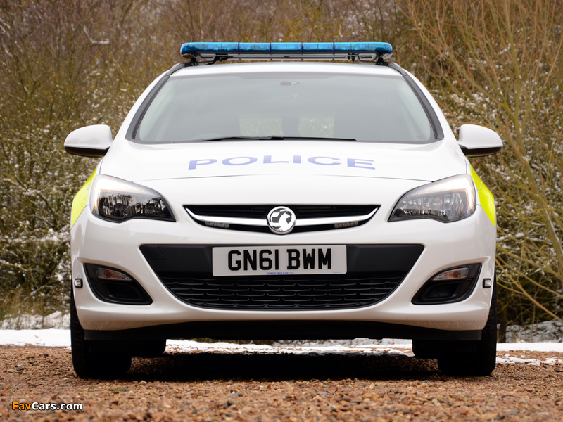 Vauxhall Astra Sports Tourer Police 2012 images (800 x 600)