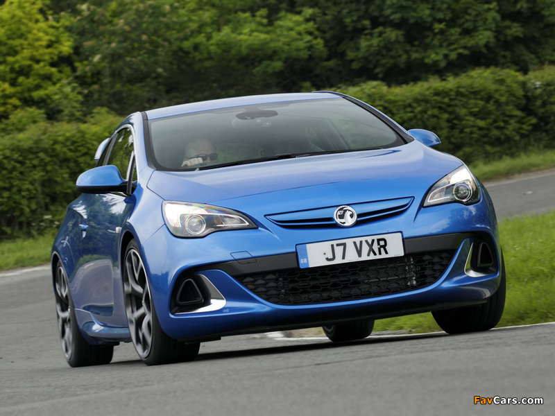 Vauxhall Astra VXR 2012 images (800 x 600)