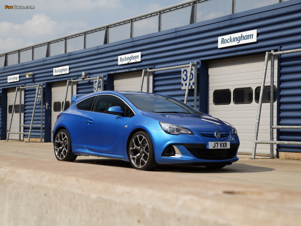 Vauxhall Astra VXR 2012 images (1024 x 768)