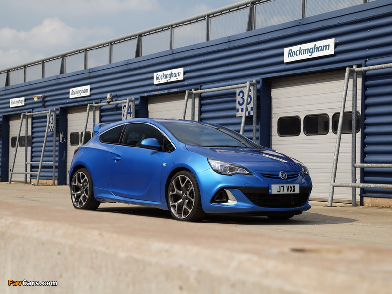 Vauxhall Astra VXR 2012 images (800 x 600)