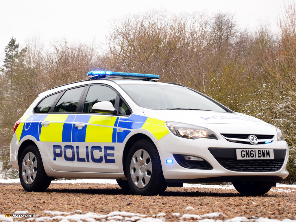 Vauxhall Astra Sports Tourer Police 2012 pictures (1024 x 768)