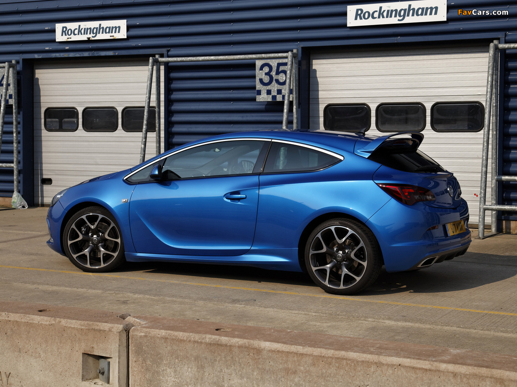 Vauxhall Astra VXR 2012 pictures (1024 x 768)