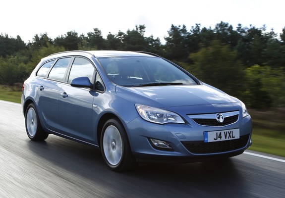 Vauxhall Astra Sports Tourer 2010 wallpapers