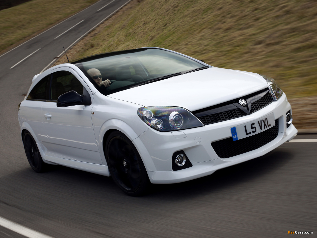 Vauxhall Astra VXR Arctic Special 2010 wallpapers (1280 x 960)
