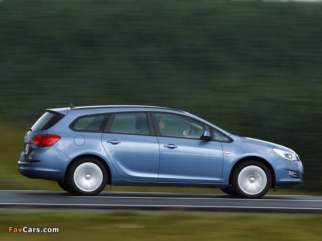 Vauxhall Astra Sports Tourer 2010–12 wallpapers (640 x 480)