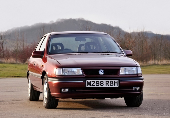 Vauxhall Cavalier CDX Saloon 1993–95 images