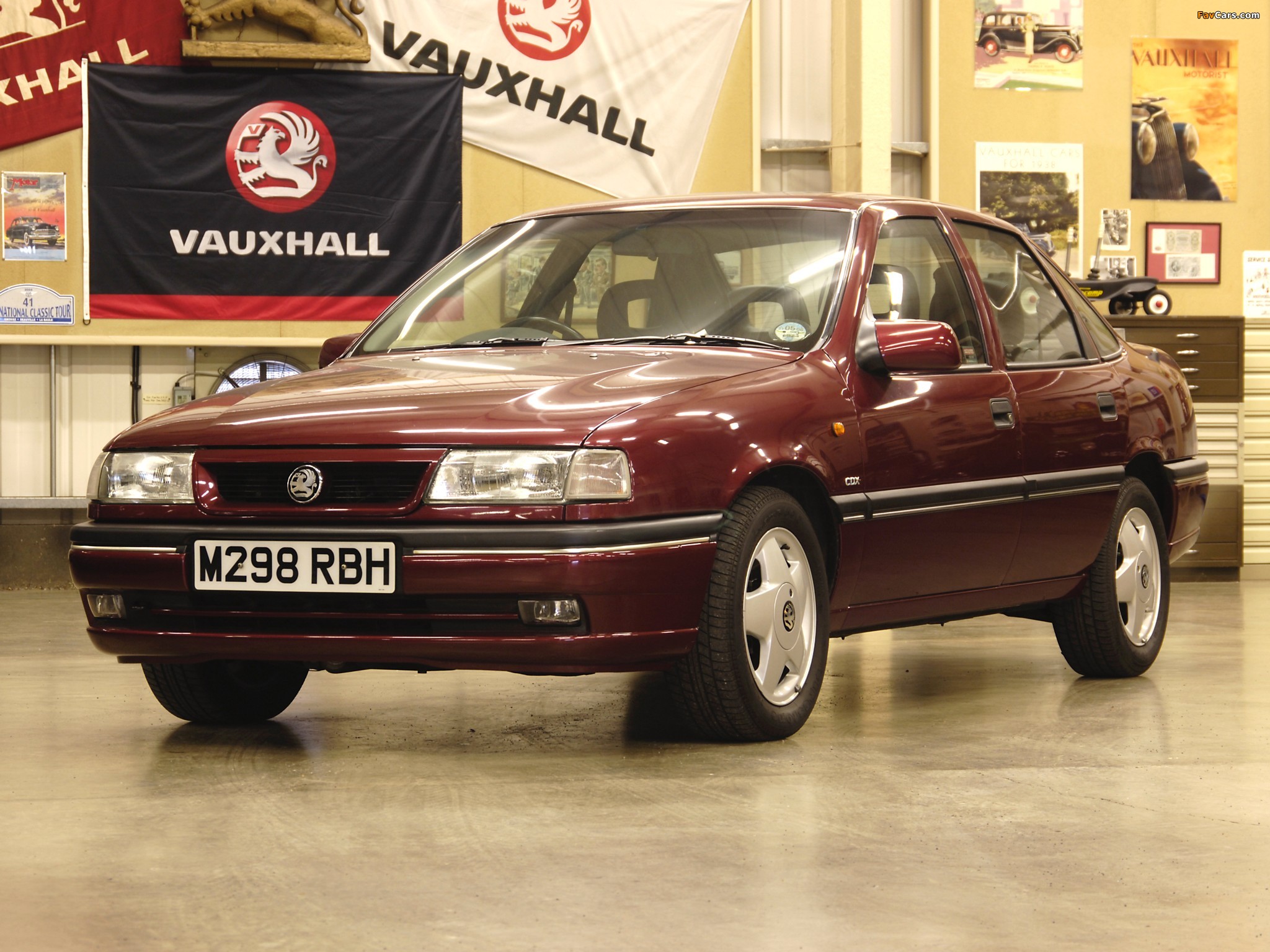 Vauxhall Cavalier CDX Saloon 1993–95 photos (2048 x 1536)