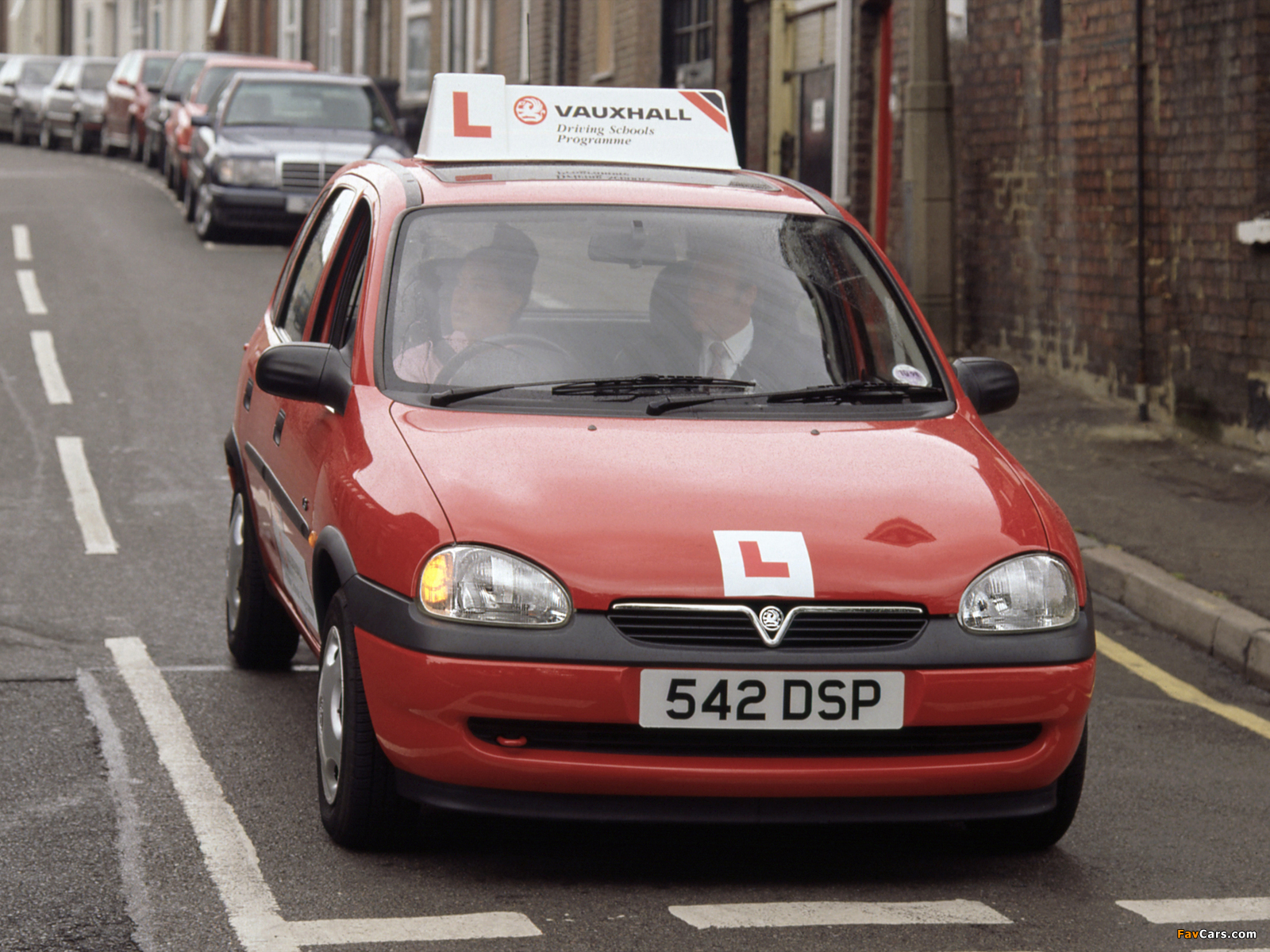 Photos of Vauxhall Corsa 5-door (B) 1993–2000 (1600 x 1200)