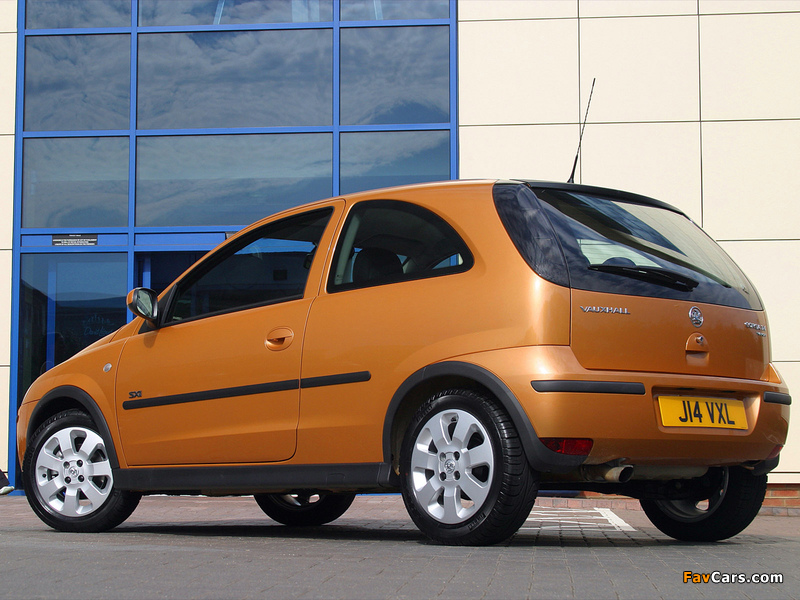 Photos of Vauxhall Corsa 3-door (C) 2003–06 (800 x 600)