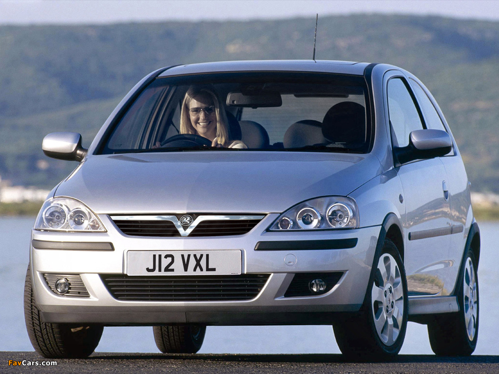 Pictures of Vauxhall Corsa 3-door (C) 2003–06 (1024 x 768)