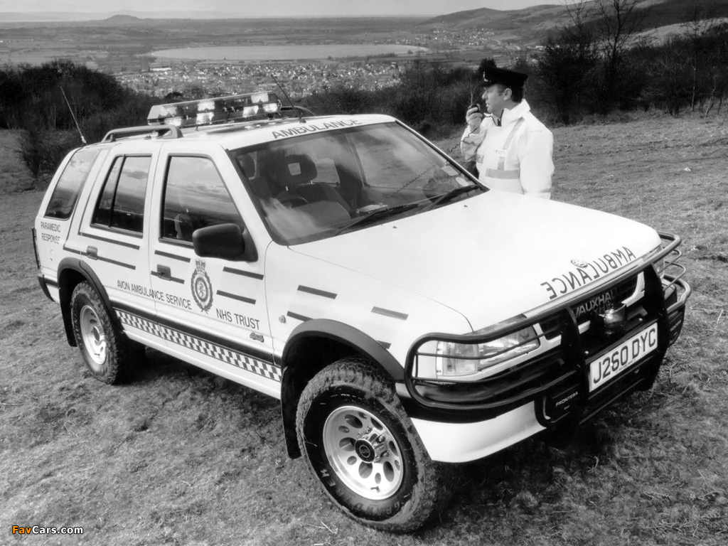 Vauxhall Frontera Ambulance (A) 1991–98 photos (1024 x 768)