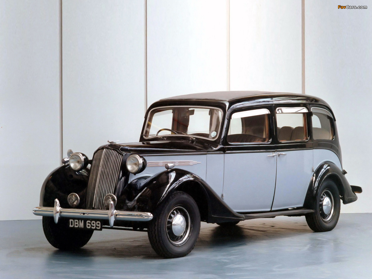 Images of Vauxhall GL-Type 25 HP Limousine 1940 (1280 x 960)