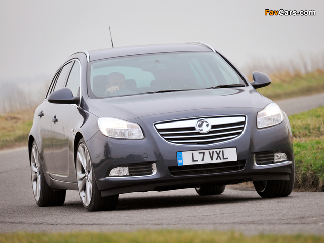 Images of Vauxhall Insignia Sports Tourer 2008–13 (640 x 480)