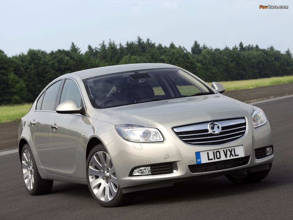 Images of Vauxhall Insignia Hatchback 2008–13 (1024 x 768)