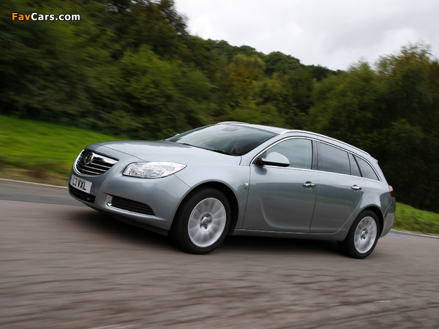 Images of Vauxhall Insignia 4x4 Sports Tourer 2008–13 (640 x 480)
