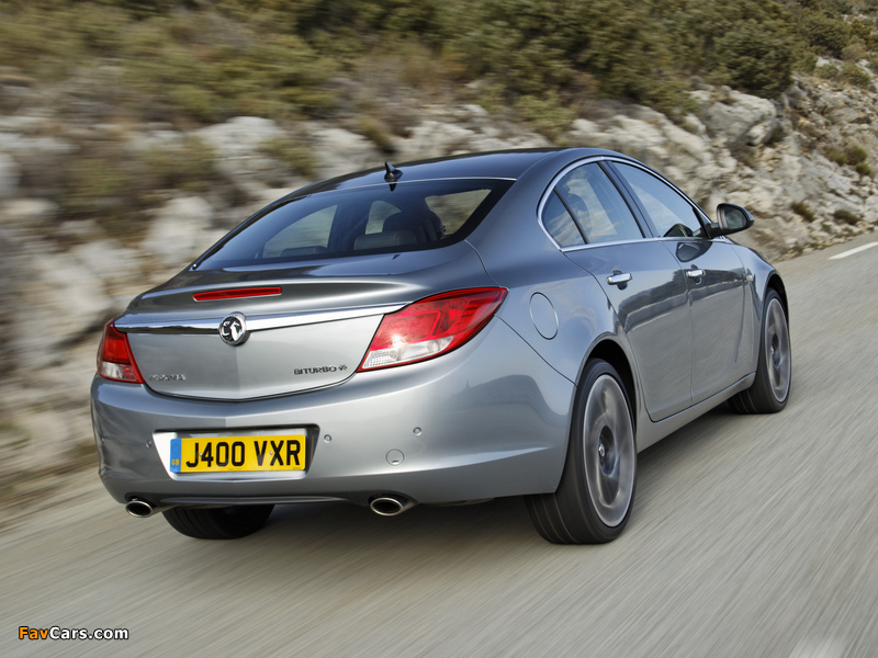 Images of Vauxhall Insignia 4x4 BiTurbo 2012–13 (800 x 600)