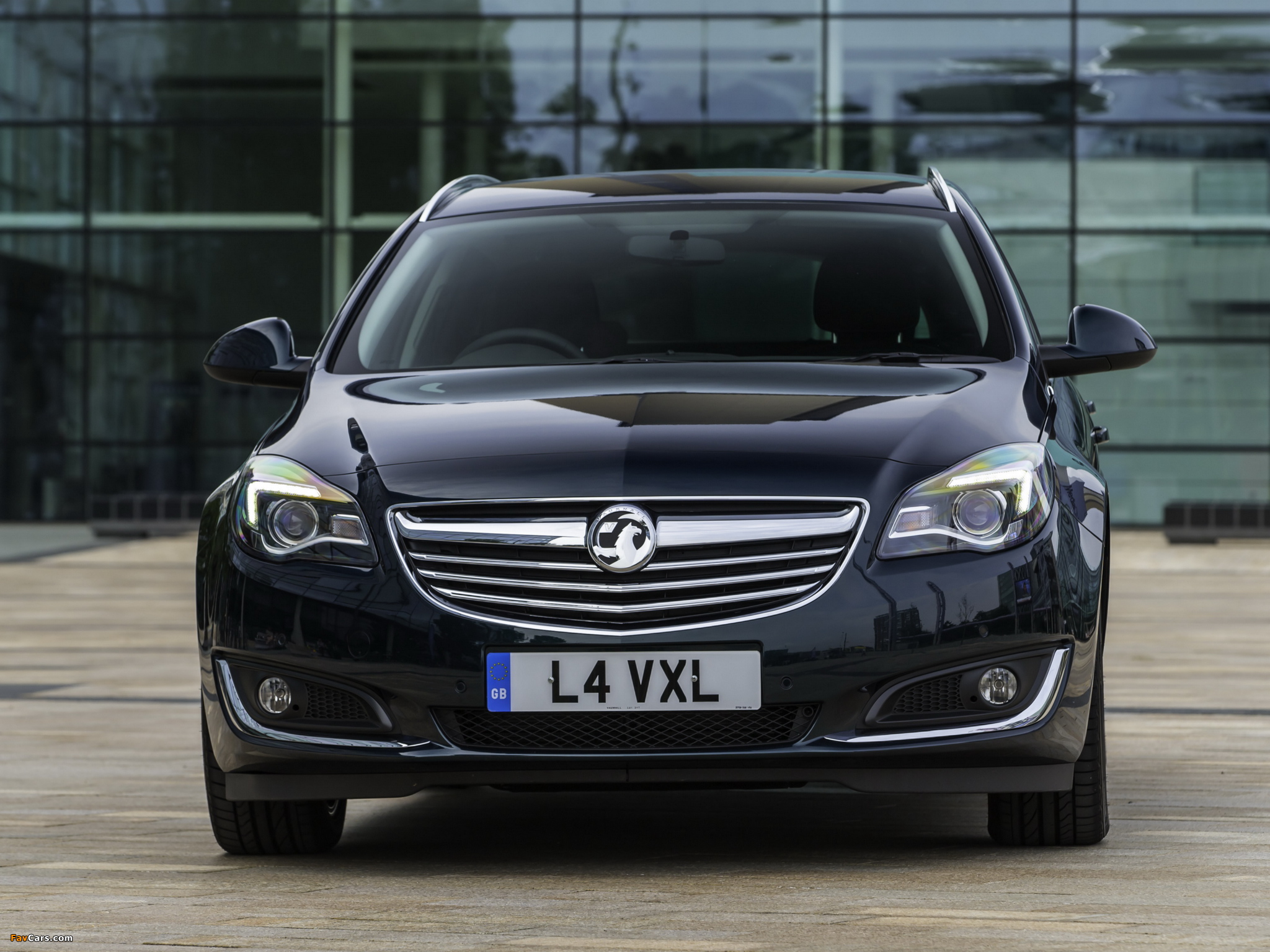 Images of Vauxhall Insignia Sports Tourer 2013 (2048 x 1536)