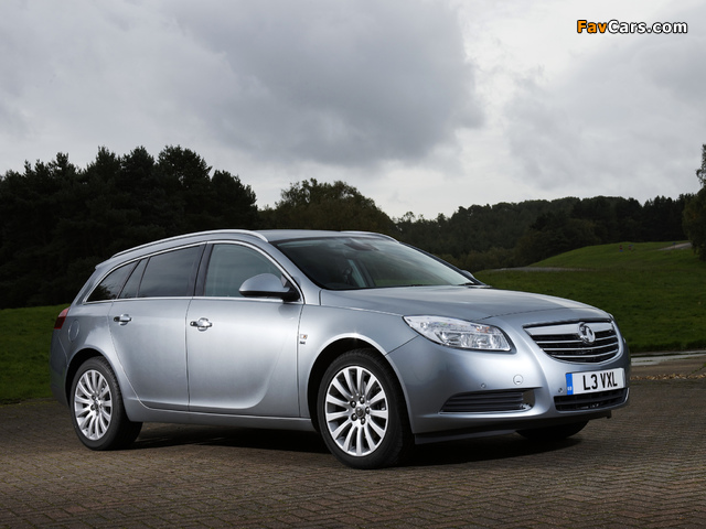 Pictures of Vauxhall Insignia 4x4 Sports Tourer 2008–13 (640 x 480)