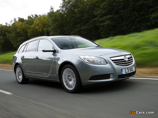 Pictures of Vauxhall Insignia 4x4 Sports Tourer 2008–13 (640 x 480)