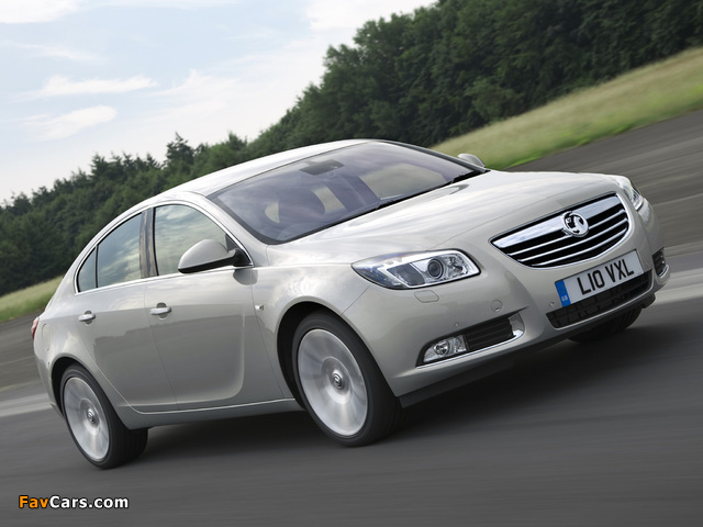 Vauxhall Insignia Hatchback 2008–13 images (640 x 480)