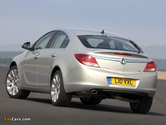 Vauxhall Insignia Hatchback 2008–13 pictures (640 x 480)