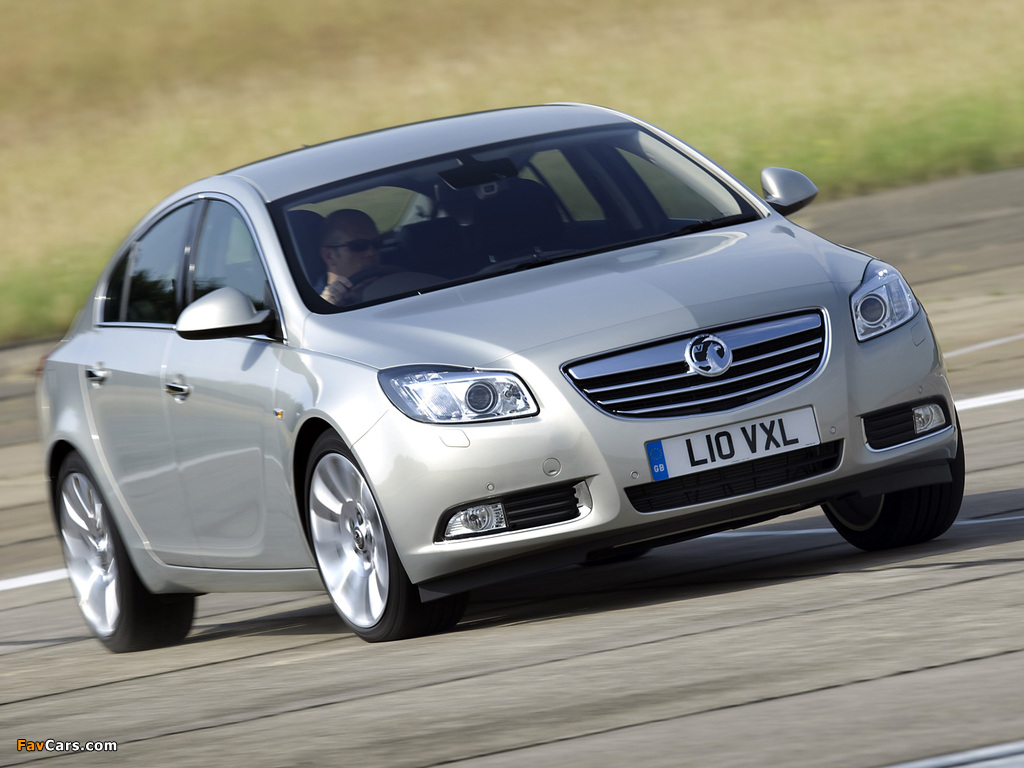 Vauxhall Insignia Hatchback 2008–13 pictures (1024 x 768)