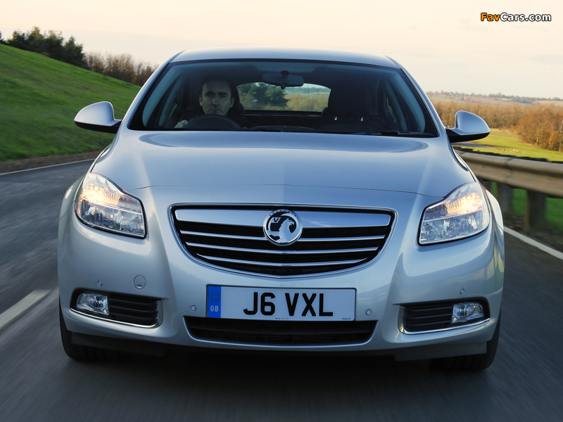 Vauxhall Insignia ecoFLEX Hatchback 2009–13 images (800 x 600)