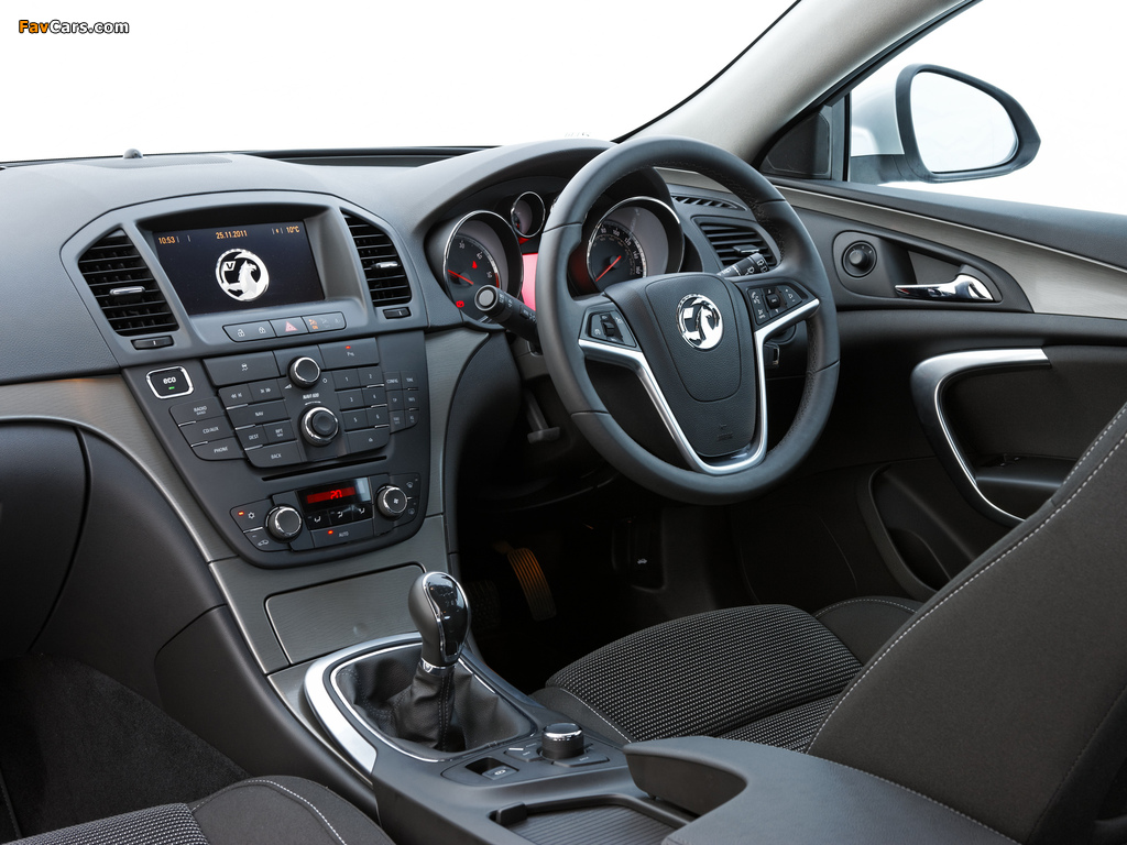 Vauxhall Insignia ecoFLEX Hatchback 2009–13 images (1024 x 768)