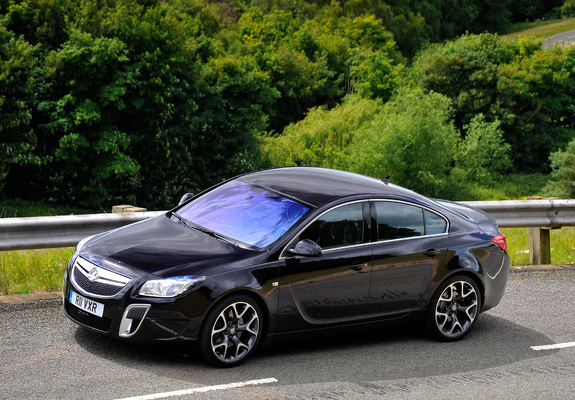 Vauxhall Insignia VXR 2009–13 pictures