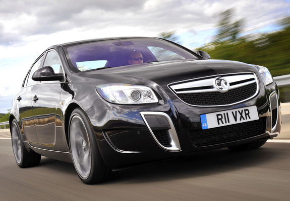 Vauxhall Insignia VXR 2009–13 pictures