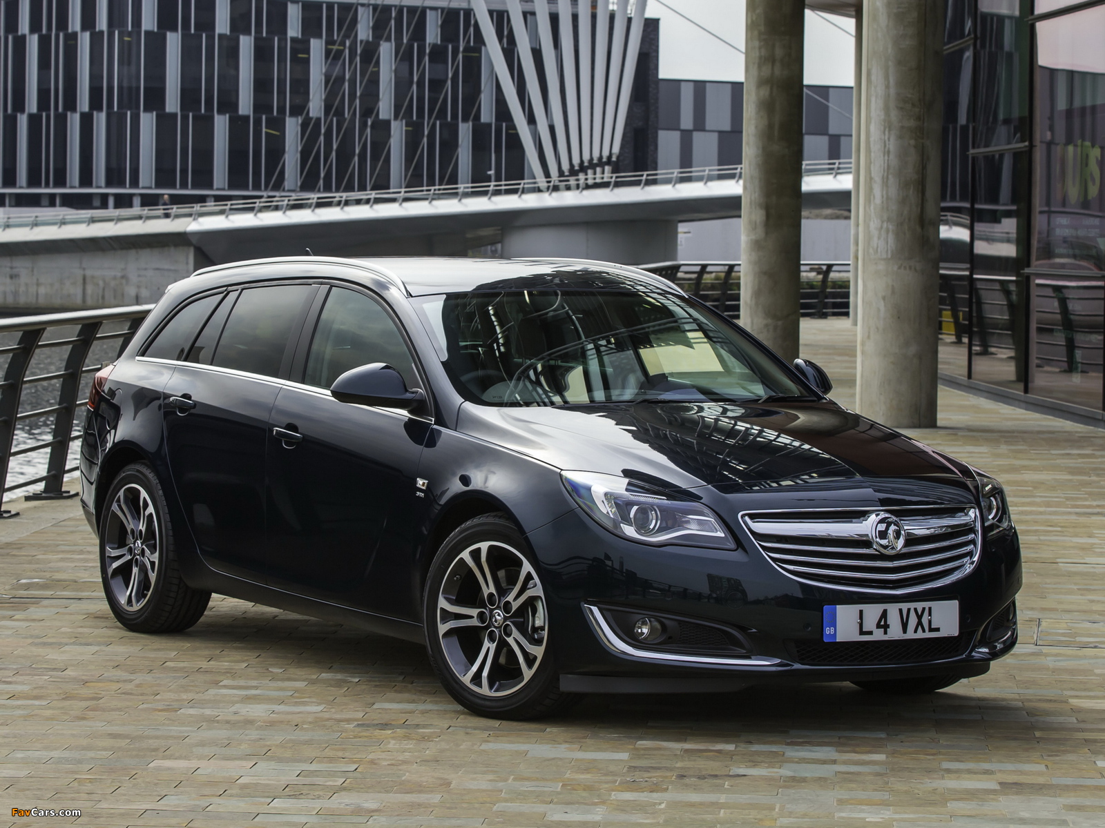 Vauxhall Insignia Sports Tourer 2013 images (1600 x 1200)