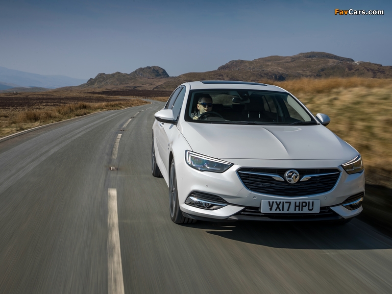 Vauxhall Insignia Grand Sport Turbo 4×4 2017 photos (800 x 600)