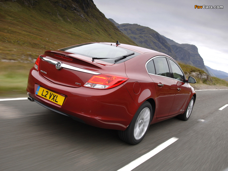 Vauxhall Insignia Hatchback 2008–13 wallpapers (800 x 600)