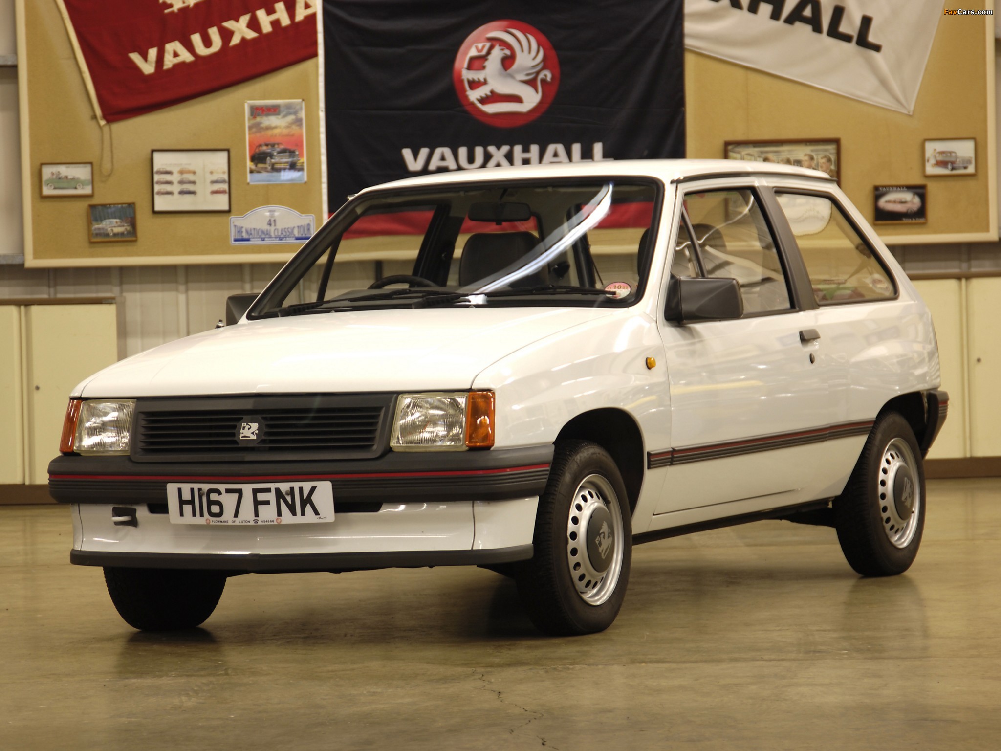 Images of Vauxhall Nova Merit 1991–93 (2048 x 1536)