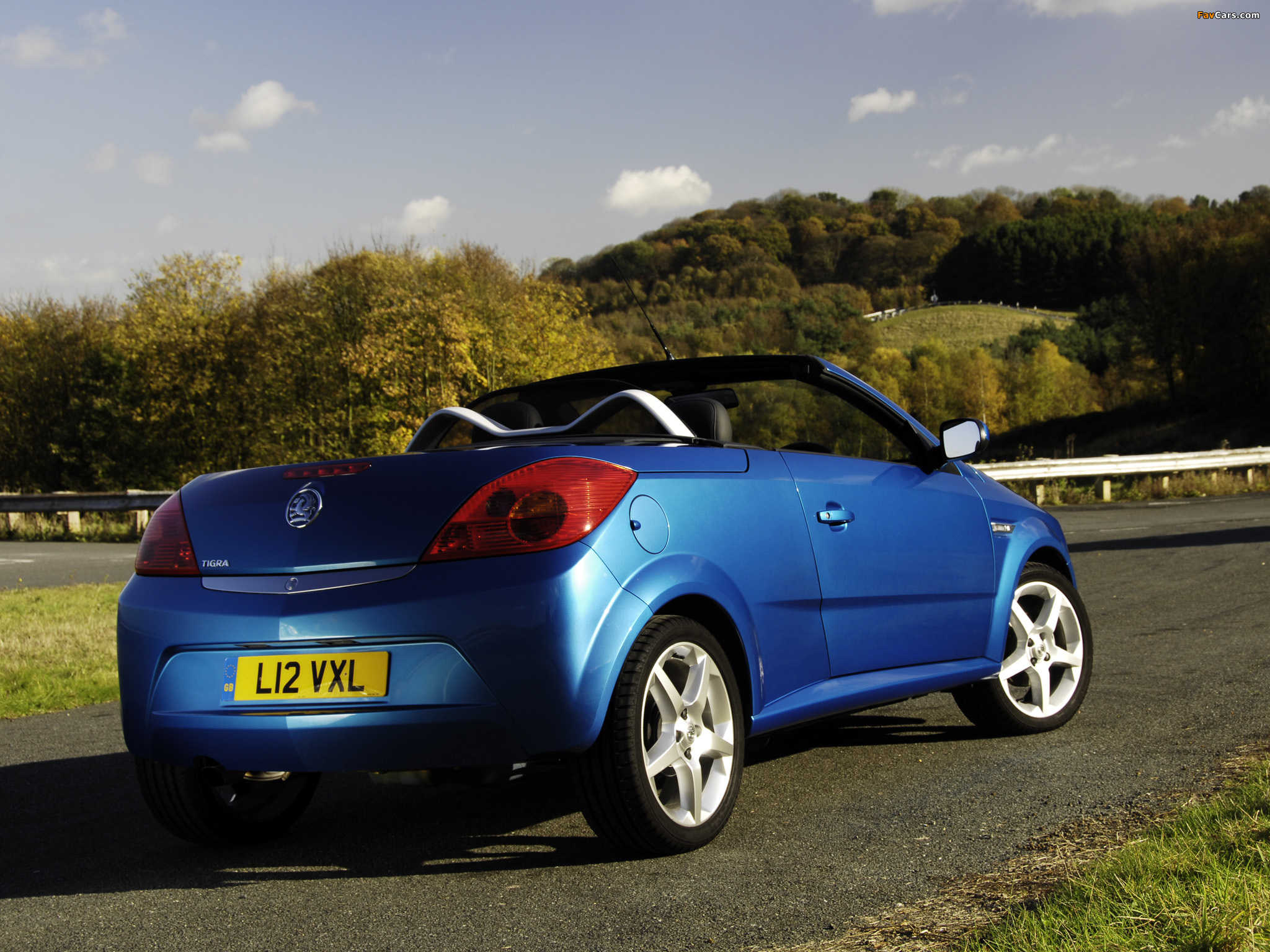 Pictures of Vauxhall Tigra TwinTop 2004–09 (2048 x 1536)