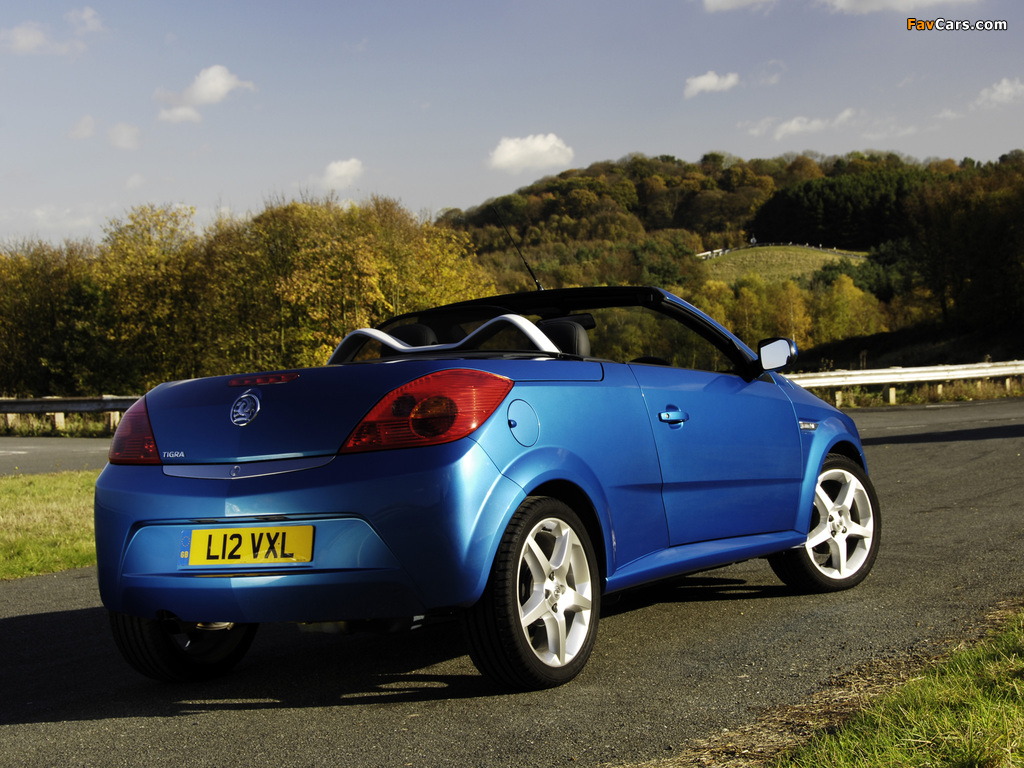 Pictures of Vauxhall Tigra TwinTop 2004–09 (1024 x 768)