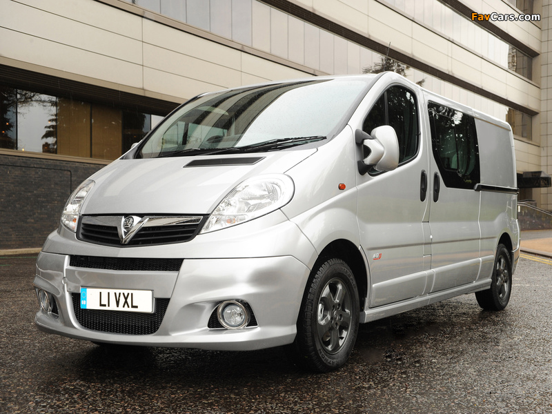 Photos of Vauxhall Vivaro Combi Sportive XP 2012 (800 x 600)