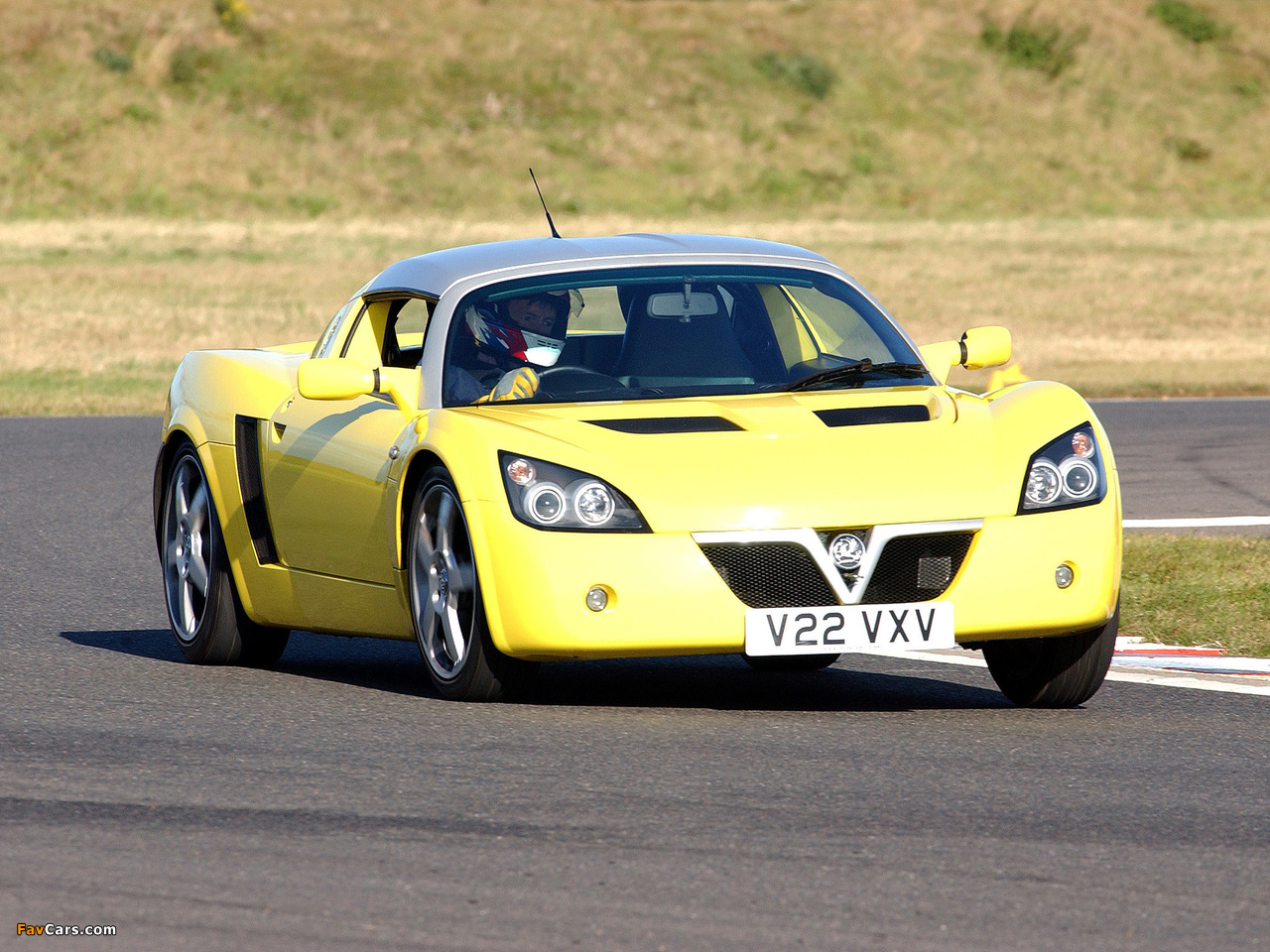 Pictures of Vauxhall VX220 2000–05 (1280 x 960)