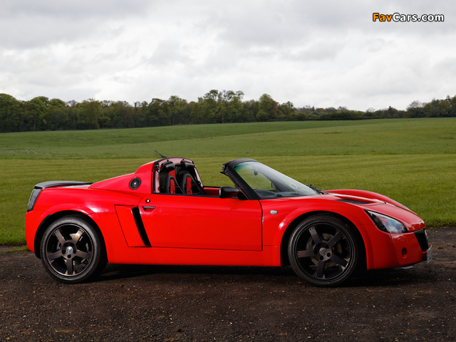 Pictures of Vauxhall VXR220 2004 (640 x 480)