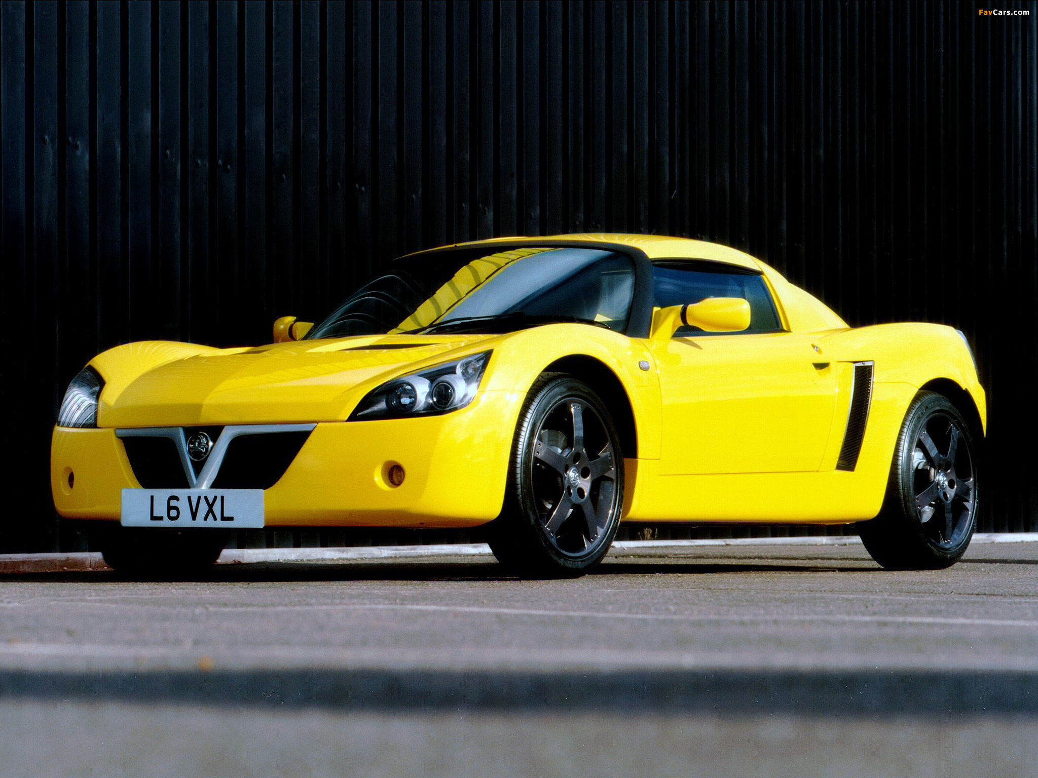 Vauxhall VX220 Lightning Yellow 2001 wallpapers (2048 x 1536)