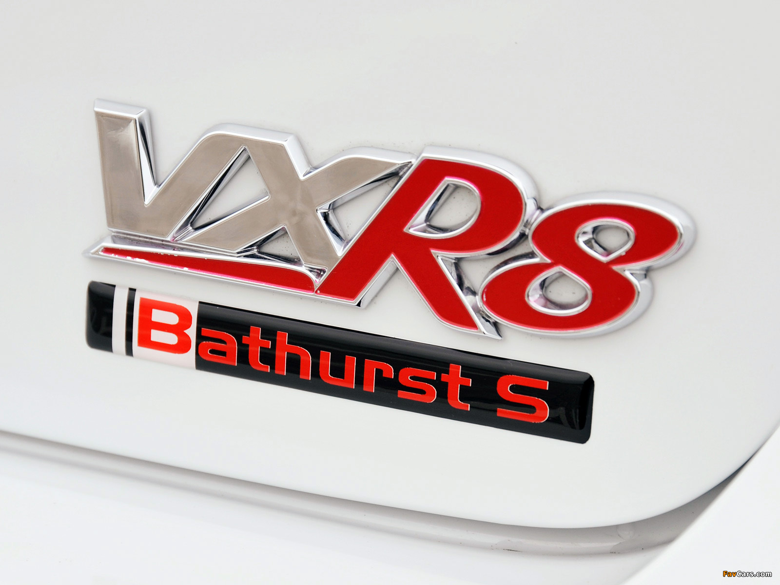 Photos of Vauxhall VXR8 Bathurst S Edition 2009 (1600 x 1200)